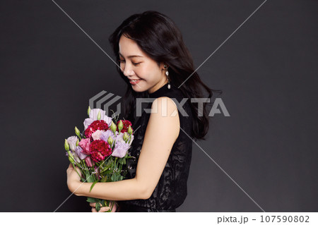 秋服ファッションポートレート 秋服ファッションポートレート 107590802