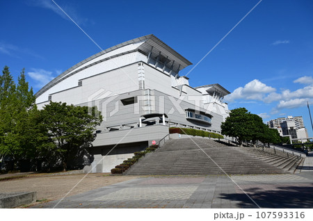 滋賀県立芸術劇場びわ湖ホール 107593316