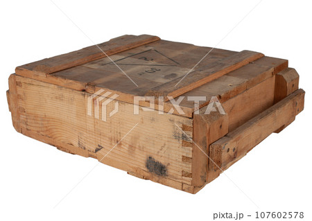Army 7,62mm ammunition wooden crate. Text in russian - type of ammunition, projectile caliber, projectile type, number of pieces and weight. 107602578