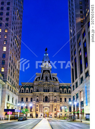 Philadelphia City Hall seen from Broad Street at sunset in Pennsylvania, United States 107603485
