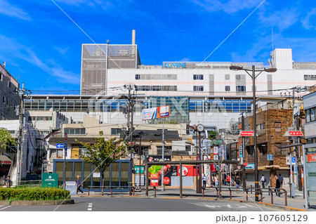 東京 足立区 北千住駅 (東口ロータリー) 東京 足立区 北千住駅 (東口ロータリー) 107605129