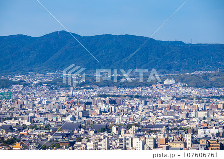 【京都風景】東山頂上からの眺め 107606761