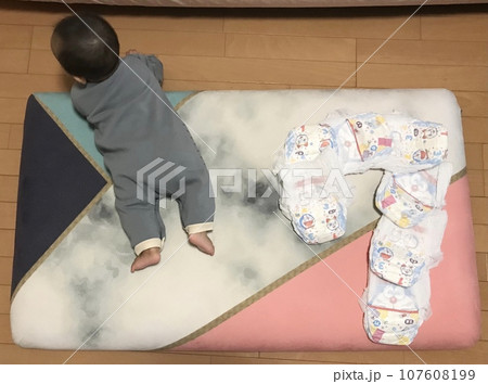 セルフ月齢フォト セルフ月齢フォト 107608199