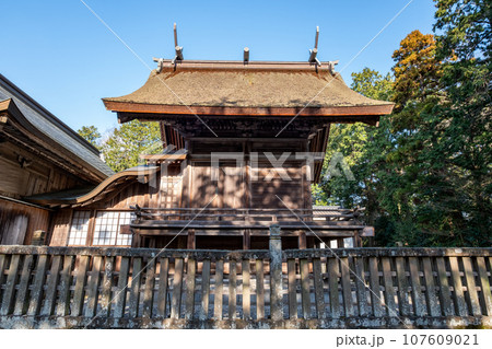 大神山神社（本社）本殿　鳥取県米子市尾高 107609021