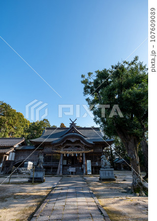大神山神社（本社）拝殿　鳥取県米子市尾高 107609089
