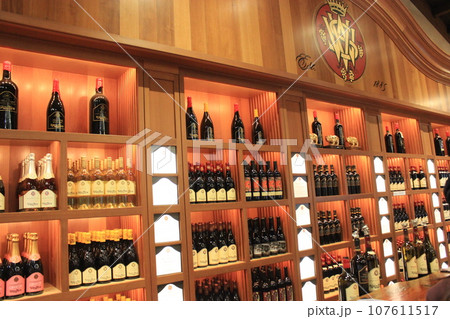 ナパ・バレー カリフォルニアプレミアムワイン　アメリカワインメッカ　赤ワインカベルネ・ソーヴィニョン 107611517