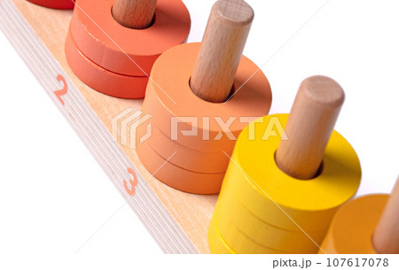 Colorful, wooden toy, abacus with counting numbers from 1 to 10 107617078