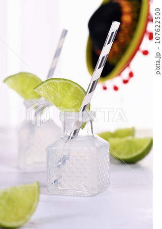 Classic alcoholic cocktail Margarita 107622509