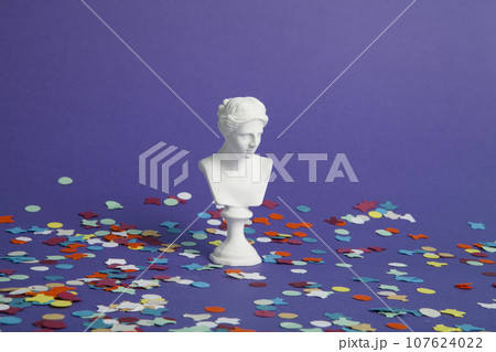 a white bust of a goddess set 107624022