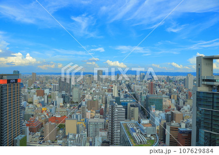 大阪駅前 第3ビルからの大阪の景色 東方面 大阪駅前 第3ビルからの大阪の景色 東方面 107629884