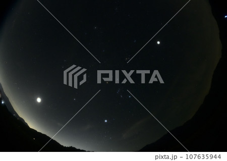 北杜市白州町、金星と木星の間の冬のダイヤモンド、冬の大三角 107635944