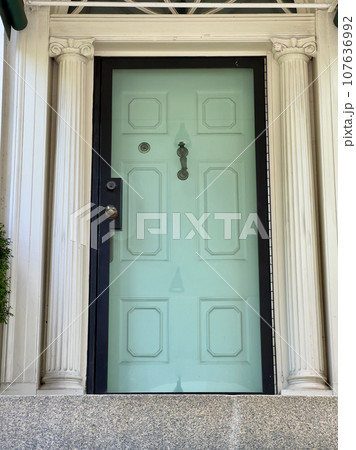 アメリカの迎賓館・ブレアハウスの入り口　縦 107636992