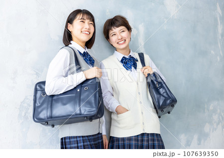 女子高生 高校生イメージ 女子高生 高校生イメージ 107639350