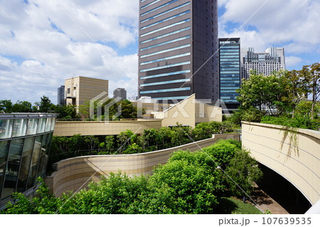 大阪市　なんばパークスの風景 107639535