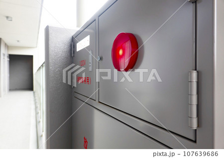 マンションの連結送水管・放水口 マンションの連結送水管・放水口 107639686