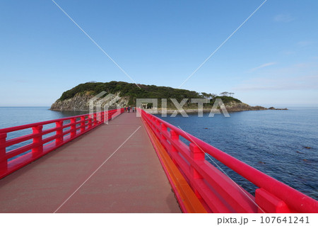 越前海岸　雄島と雄島橋 107641241