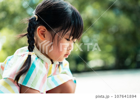 5 years old 5 years old 107641894