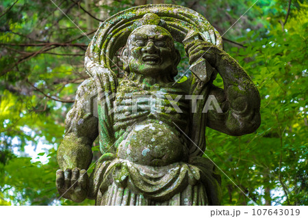両子寺　仁王像　大分県国東市 107643019