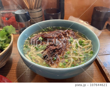 炙り軟骨ソーキそば2 107644621