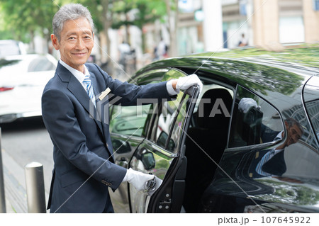 ドライバー　運転手　ライドシェア 107645922