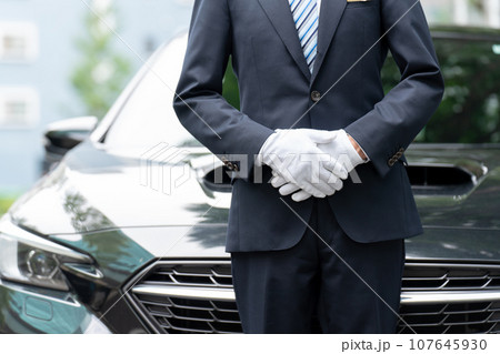 ドライバー 運転手 ライドシェア 手元 ドライバー 運転手 ライドシェア 手元 107645930