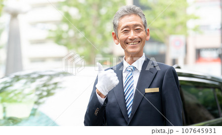 ドライバー　運転手　ライドシェア 107645931