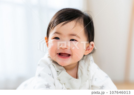赤ちゃん 赤ちゃん 107646013