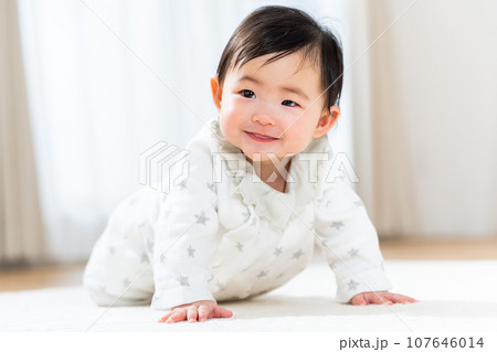赤ちゃん 赤ちゃん 107646014