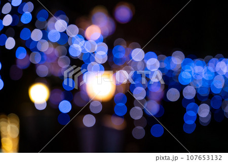 光 ライト 明かり 107653132