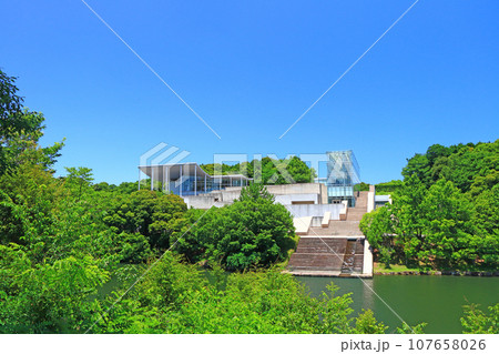 愛知県岡崎市、岡崎市美術博物館の風景 愛知県岡崎市、岡崎市美術博物館の風景 107658026