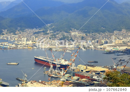 【広島県】アレイからすこじまの眺望(海上自衛隊・艦隊) 【広島県】アレイからすこじまの眺望(海上自衛隊・艦隊) 107662840