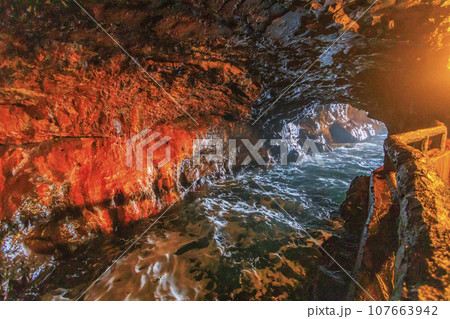 白浜 三段壁洞窟 白浜 三段壁洞窟 107663942