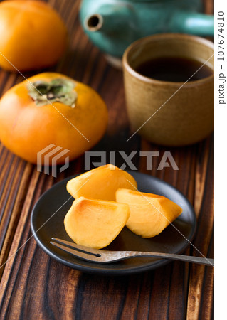 奈良県産　種無し柿(利根早生） 107674810