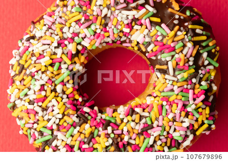 ドーナツ チョコスプレー ドーナツ チョコスプレー 107679896