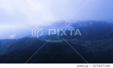 ドローで撮る甘い大島の風景 ドローで撮る甘い大島の風景 107687186