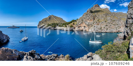 Pleasure boats stranded in the cove, Sa Calobra 107689246