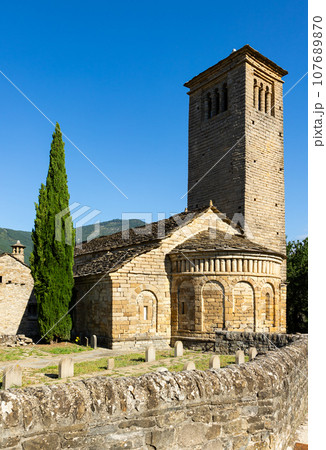 Medieval stone Church of San Pedro in Larrede along Serrablo Churches Route Medieval stone Church of San Pedro in Larrede along Serrablo Churches Route 107689870