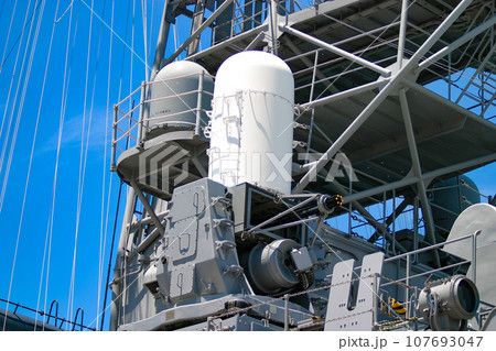 海上自衛隊護衛艦の高性能20mm機関砲 海上自衛隊護衛艦の高性能20mm機関砲 107693047