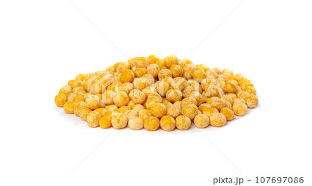 Dry Yellow Peas Isolated, Whole Pea Pile, Raw Legume, Dry Yellow Peas on White Background Dry Yellow Peas Isolated, Whole Pea Pile, Raw Legume, Dry Yellow Peas on White Background 107697086