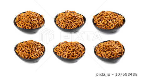 Pretzel Cookies Isolated, Small Salted Pretzels, Crispy German Brezel Snack 107698488