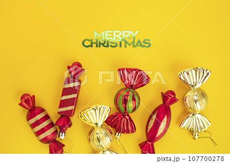 Christmas decorations and copy space 107700278