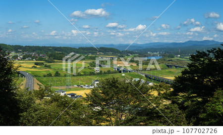 岩手県【世界遺産】中尊寺の東物見台からの景色 岩手県【世界遺産】中尊寺の東物見台からの景色 107702726