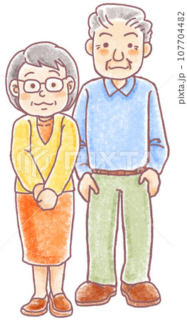 クレヨン画風高齢夫婦_60代70代 107704482