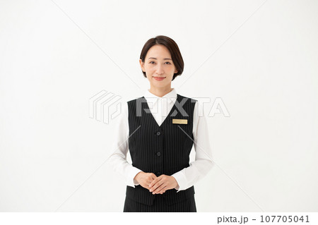 制服の女性　ビジネス 107705041