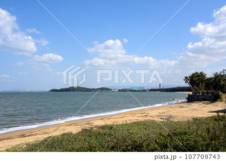 福岡市今津湾の風景 107709743