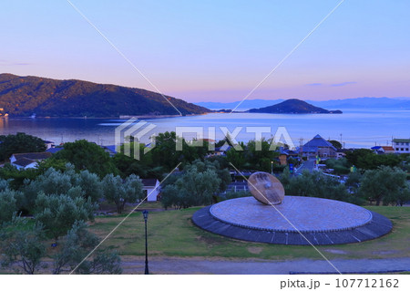 小豆島オリーブ公園から見た風景 香川県 小豆島オリーブ公園から見た風景 香川県 107712162