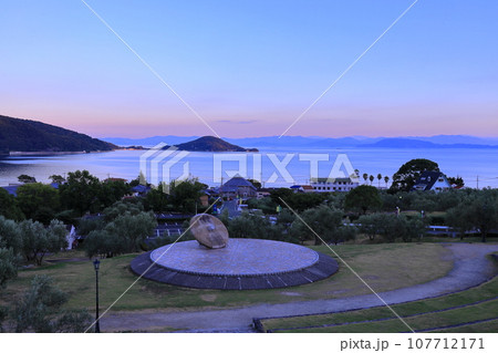 小豆島オリーブ公園から見た風景 香川県 小豆島オリーブ公園から見た風景 香川県 107712171