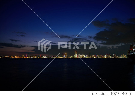 横浜　夜景10 107714015
