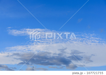 秋の空 107721735