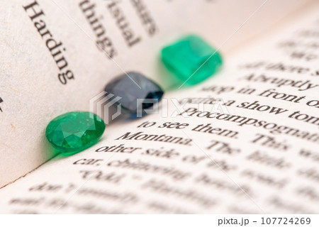 Emerald stone Emerald stone 107724269
